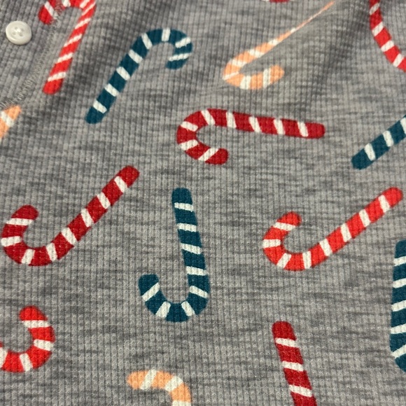 Old Navy Gray Candy Cane Print Thermal Holiday Sleep Leggings Christmas Pajamas - Picture 3 of 12